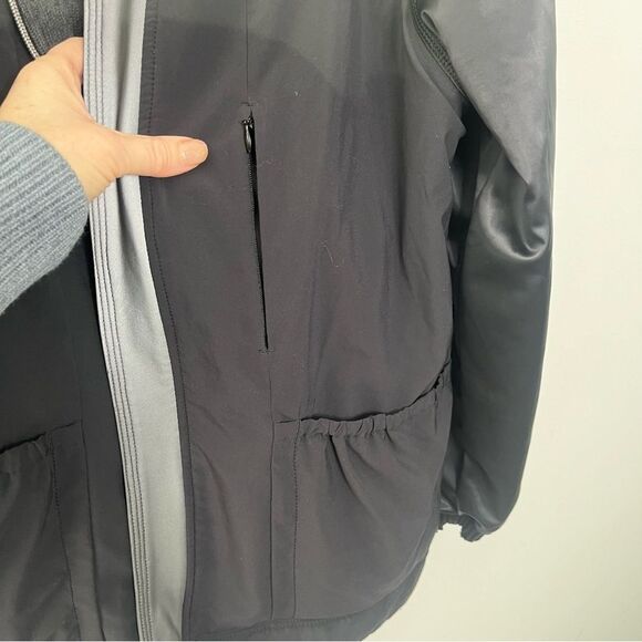 Lululemon Both Ways Bomber 8 - Picture 8 of 8